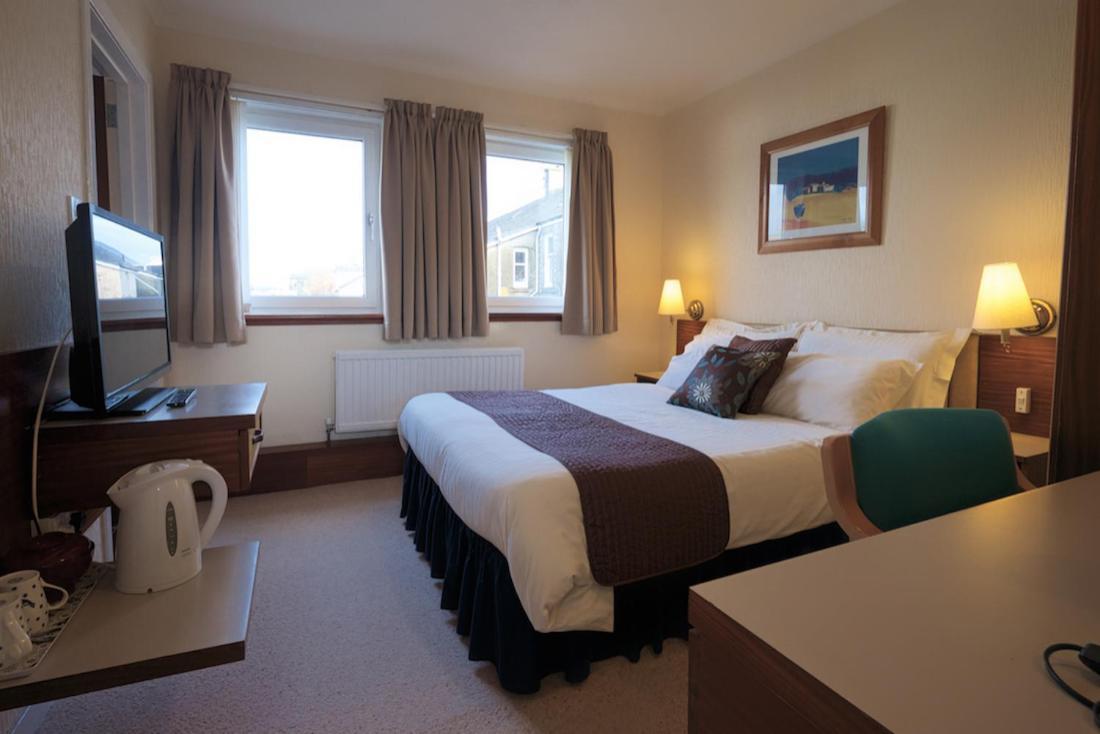 The Cedars Guest House Dunoon Exterior photo